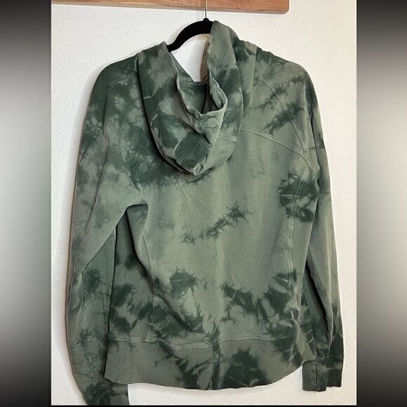 Lululemon Scuba Hoodie - Picture 10 of 11